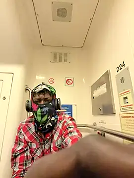 Vikehim online show from 11/16/25, 04:17