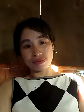 Snapshot of misa_00 chatting on 05/13/26, 11:06 misa 00 online show from 05/13/26, 11:06