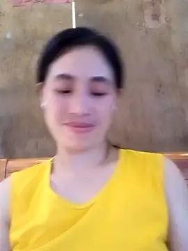 Snapshot of misa_00 chatting on 05/06/26, 04:05 misa 00 online show from 05/06/26, 04:05