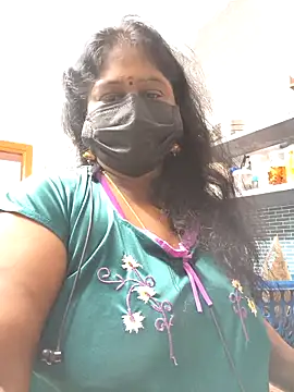 bakyasree143 online show from 11/20/25, 12:44