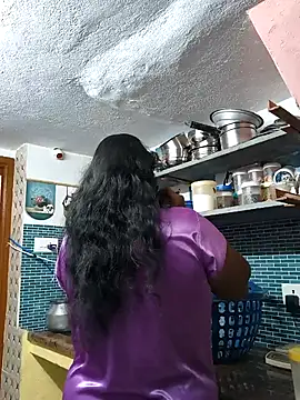 bakyasree143 online show from 11/15/25, 02:04