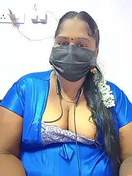 bakyasree143 online show from 10/13/25, 12:51