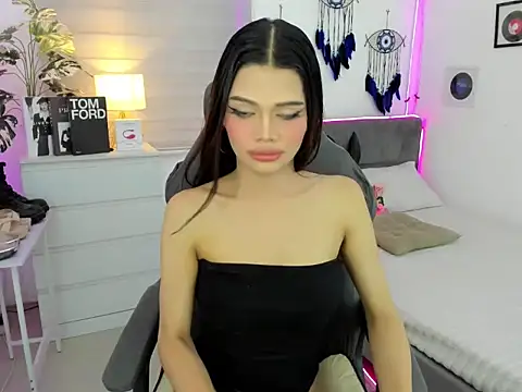 Snapshot of tstoni_talks chatting on 11/24/25, 03:06 tstoni talks online show from 11/24/25, 03:06