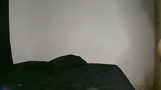 Snapshot of Demian-melany chatting on 01/18/26, 07:34 Demian-melany online show from 01/18/26, 07:34