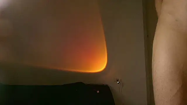 Snapshot of Demian-melany chatting on 02/15/26, 06:03 Demian-melany online show from 02/15/26, 06:03