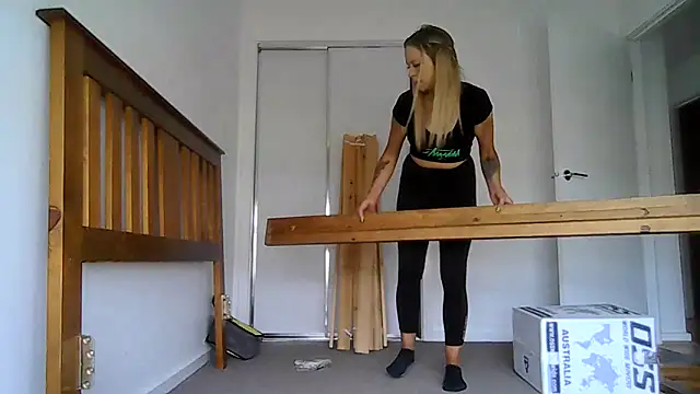 imyourgoodgirl69 online show from 10/23/25, 01:04