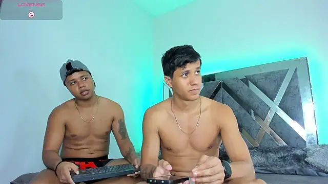 Robertmiller21 online show from 02/15/26, 12:44