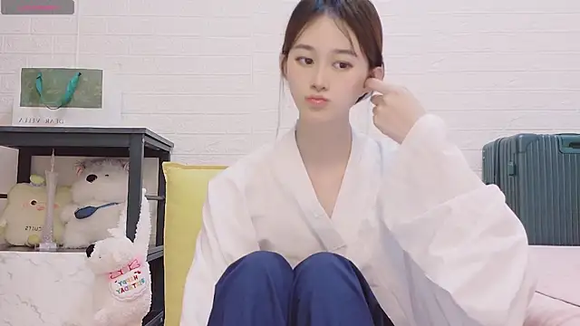Snapshot of marina-cutegirll chatting on 10/02/25, 11:57 marina-cutegirll online show from 10/02/25, 11:57