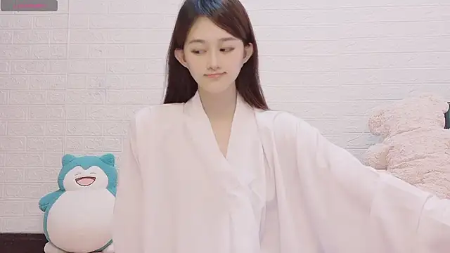 Snapshot of marina-cutegirll chatting on 10/14/25, 11:22 marina-cutegirll online show from 10/14/25, 11:22