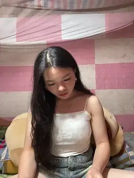 Snapshot of Aminotran chatting on 09/10/25, 03:00 Aminotran online show from 09/10/25, 03:00