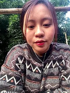 maianhcute online show from 12/21/25, 12:57