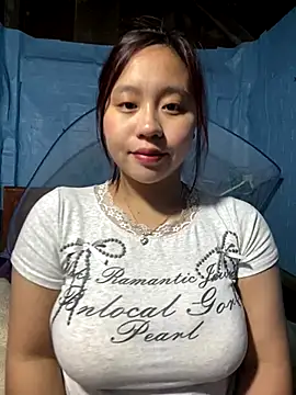 maianhcute online show from 12/18/25, 01:26