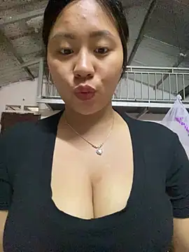 maianhcute online show from 05/23/26, 12:53