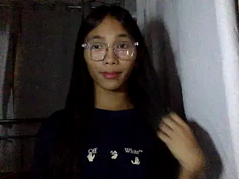 Snapshot of Aiko_shemalexxx chatting on 10/05/25, 05:47 Aiko shemalexxx online show from 10/05/25, 05:47