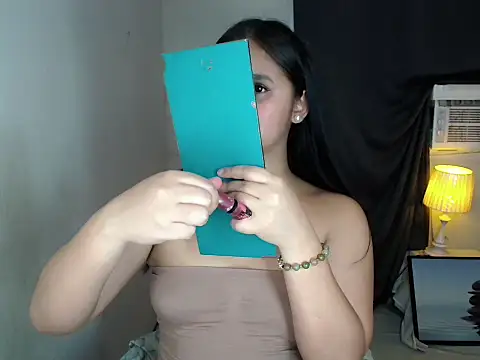 Aiko shemalexxx online show from 02/09/26, 10:08