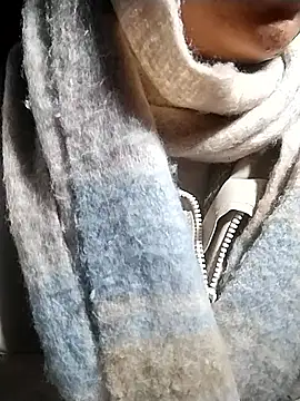 Snapshot of venu00 chatting on 01/13/26, 01:59 venu00 online show from 01/13/26, 01:59