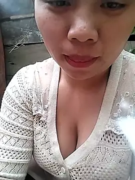 Snapshot of venu00 chatting on 02/28/26, 05:29 venu00 online show from 02/28/26, 05:29