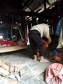 Snapshot of venu00 chatting on 01/14/26, 04:16 venu00 online show from 01/14/26, 04:16