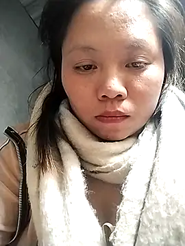 Snapshot of venu00 chatting on 02/25/26, 11:32 venu00 online show from 02/25/26, 11:32