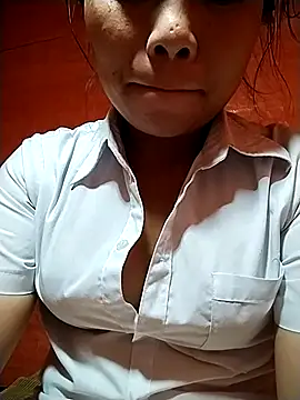 venu00 online show from 10/10/25, 12:50