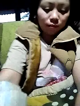 venu00 online show from 12/15/25, 11:42