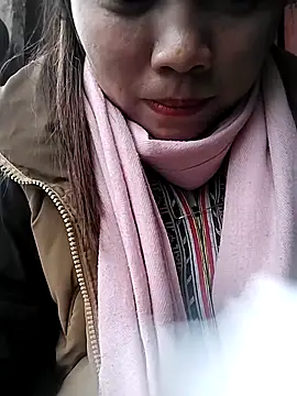 Snapshot of venu00 chatting on 02/18/26, 04:43 venu00 online show from 02/18/26, 04:43