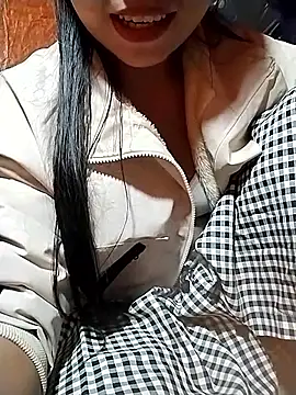 venu00 online show from 11/06/25, 05:00