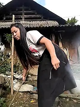 venu00 online show from 11/15/25, 02:59