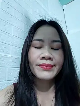 Snapshot of Singlemom69x chatting on 11/27/25, 02:34 Singlemom69x online show from 11/27/25, 02:34