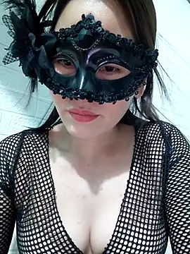 Snapshot of Singlemom69x chatting on 10/21/25, 04:23 Singlemom69x online show from 10/21/25, 04:23