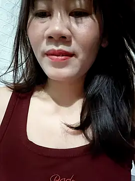 Snapshot of Singlemom69x chatting on 07/06/26, 01:12 Singlemom69x online show from 07/06/26, 01:12