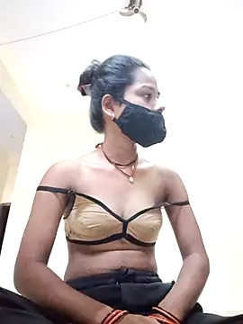 Snapshot of Radhika_Lovely chatting on 05/29/26, 12:38 Radhika Lovely online show from 05/29/26, 12:38