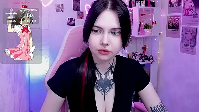 Snapshot of Morana_Batt chatting on 05/08/26, 01:53 Morana Batt online show from 05/08/26, 01:53
