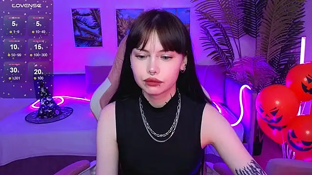 Morana Batt online show from 10/27/25, 02:12