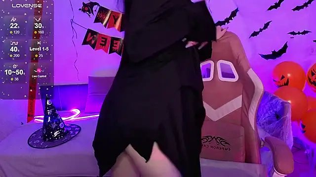 Morana Batt online show from 10/31/25, 02:30