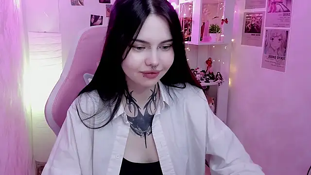 Snapshot of Morana_Batt chatting on 05/05/26, 02:03 Morana Batt online show from 05/05/26, 02:03