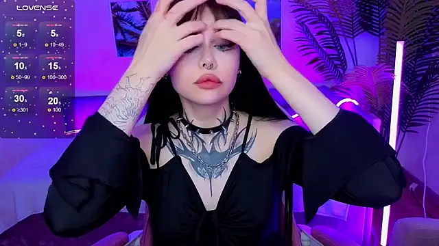 Morana Batt online show from 10/25/25, 01:49