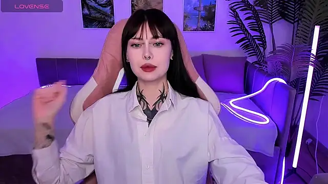 Morana Batt online show from 10/14/25, 02:01