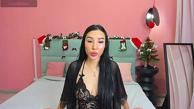 Jennifer Munoz online show from 12/02/25, 01:28