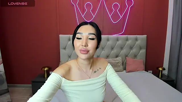 Jennifer Munoz online show from 11/27/25, 08:26