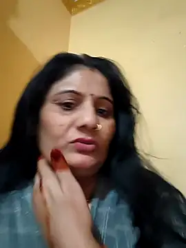 Snapshot of Rakhi99x chatting on 10/10/25, 08:59 Rakhi99x online show from 10/10/25, 08:59