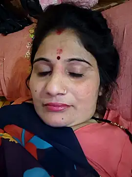 Snapshot of Rakhi99x chatting on 09/26/25, 06:20 Rakhi99x online show from 09/26/25, 06:20