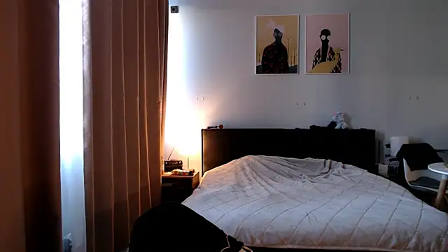 VivianCoke online show from 02/23/26, 10:05