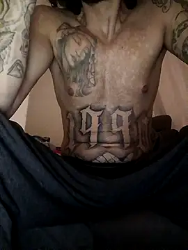 Snapshot of Woodern chatting on 12/13/25, 08:48 Woodern online show from 12/13/25, 08:48