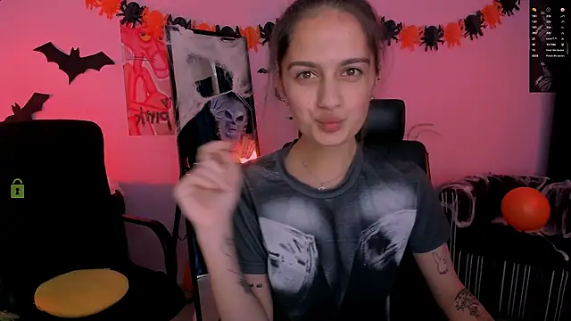 talia seduce online show from 10/28/25, 01:10