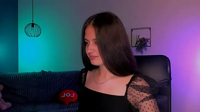 Snapshot of talia_seduce chatting on 09/23/25, 01:18 talia seduce online show from 09/23/25, 01:18