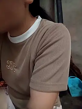 Snapshot of YAYAA-502 chatting on 10/07/25, 12:55 YAYAA-502 online show from 10/07/25, 12:55