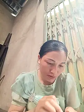 Snapshot of YAYAA-502 chatting on 09/24/25, 07:48 YAYAA-502 online show from 09/24/25, 07:48