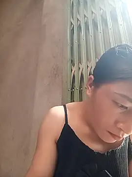 Snapshot of YAYAA-502 chatting on 09/22/25, 03:34 YAYAA-502 online show from 09/22/25, 03:34