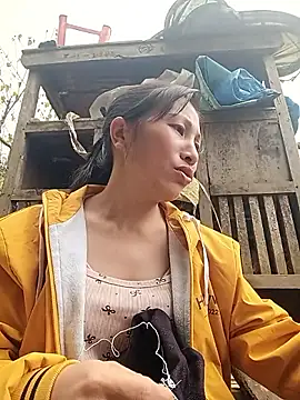 YAYAA-502 online show from 12/20/25, 06:27